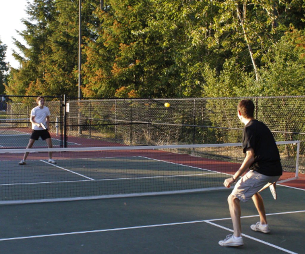 Racine Lutheran High School Pickelball Club